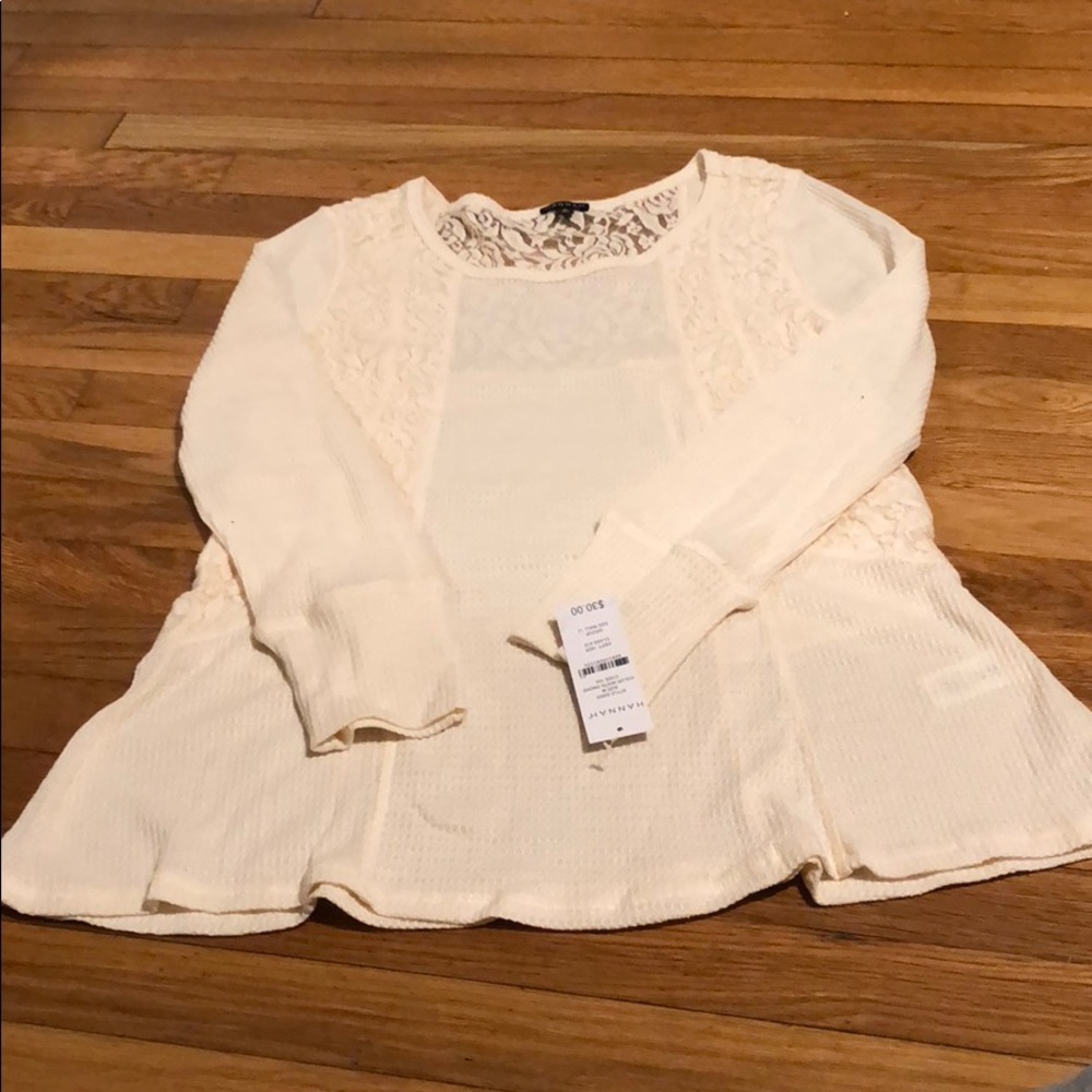 Long Sleeve Shirt with lace detailing